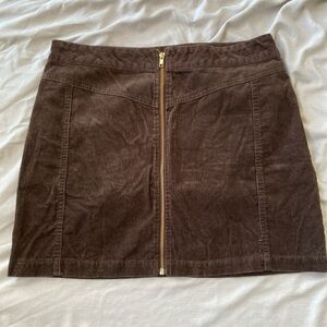 Brown corduroy mini skirt with zipper #miniskirt #corduroy